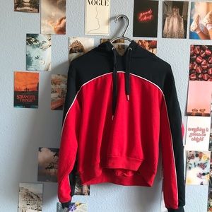 cropped hoodie